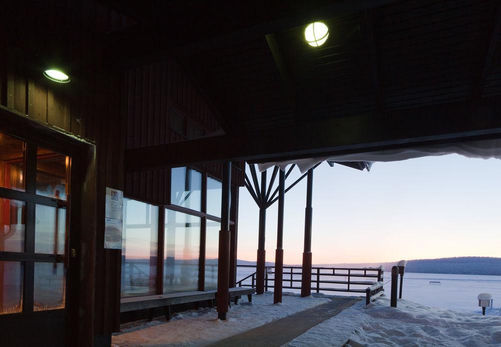 Jeris Lakeside Resort Муонио Экстерьер фото